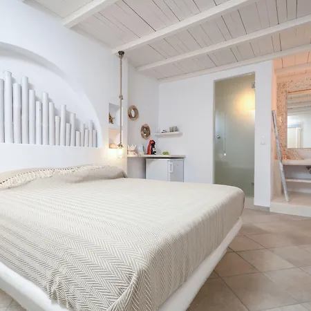 Blue Sky Summer Hotel