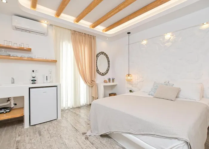 Hotel Blue Sky Summer