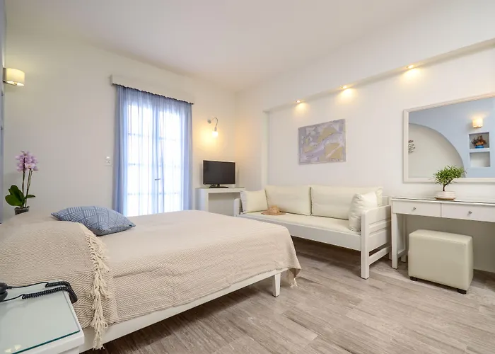 Hotel Blue Sky Summer