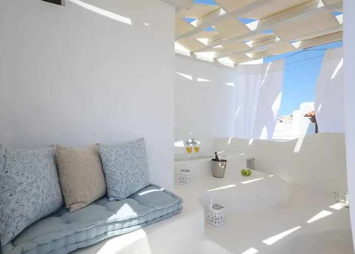 Hotel Blue Sky Summer