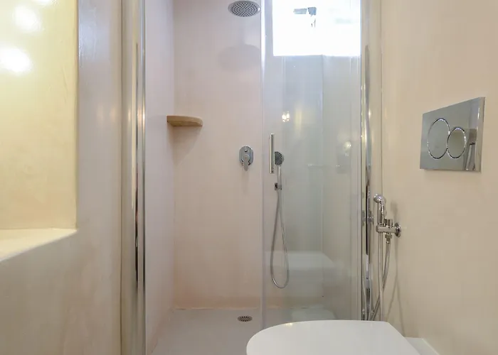 Blue Sky Summer Hotel