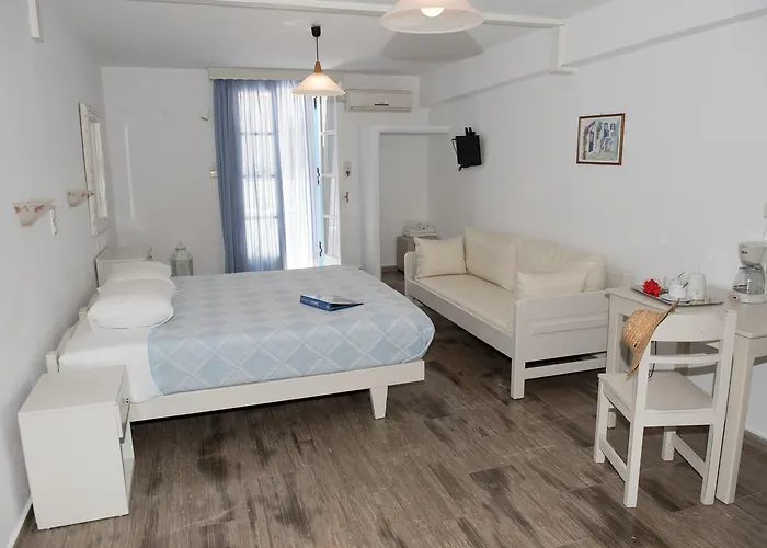 Hotel Blue Sky Summer