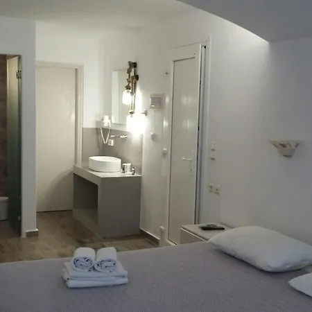 Blue Sky Summer 2* Naxos City