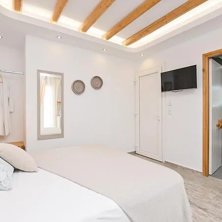 Hotel Blue Sky Summer Naxos City