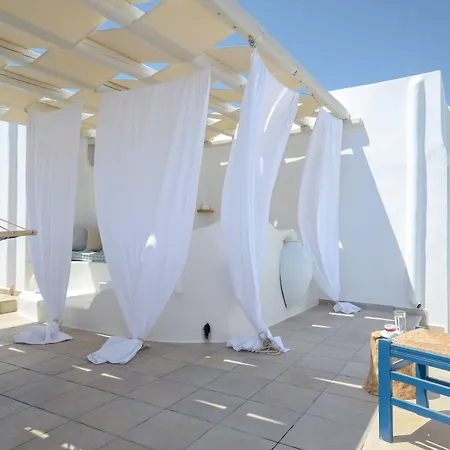 Blue Sky Summer Hotel Naxos City